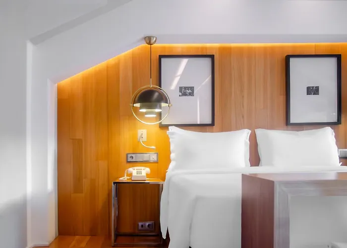 Browns Downtown ליסבון