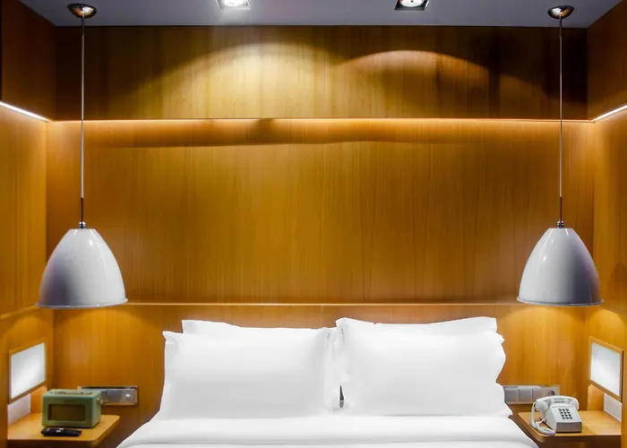 Browns Downtown מלון 3*