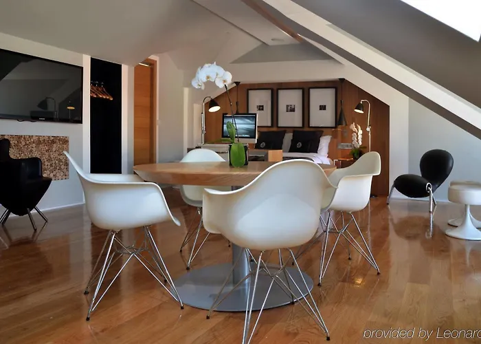 מלון Browns Downtown