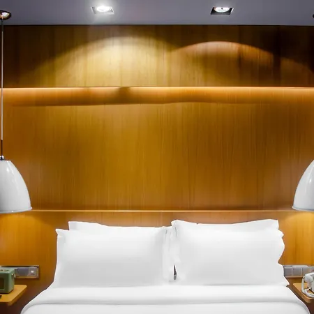 Browns Downtown Hotel 3*