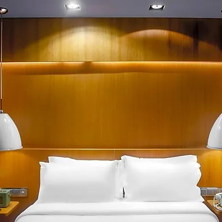 Browns Downtown Hotel 3*