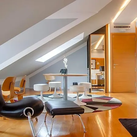 Browns Downtown Hotel 3*