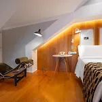 Browns Downtown Hotel 3*